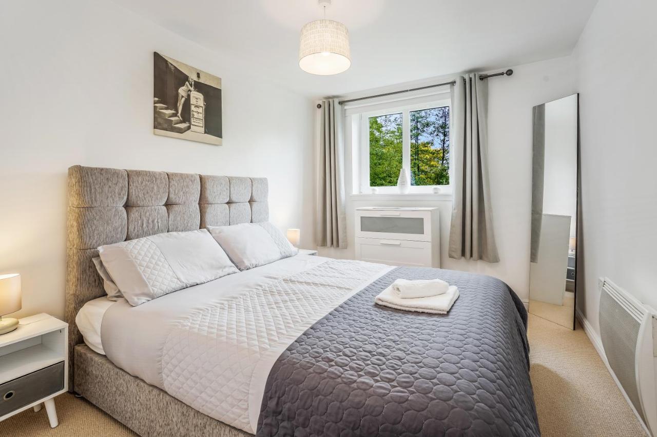 Saughton Suite With Views Of Water Of Leith Edimburgo Exterior foto