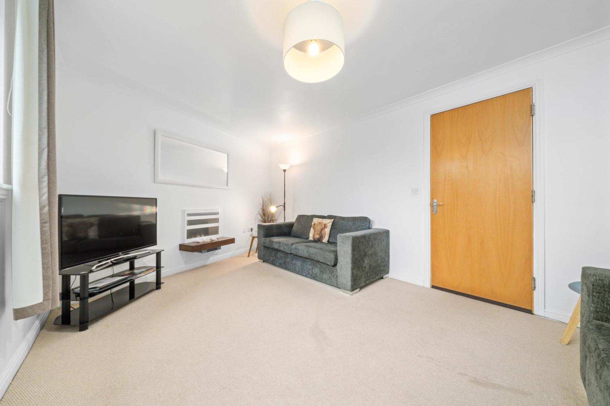 Saughton Suite With Views Of Water Of Leith Edimburgo Exterior foto